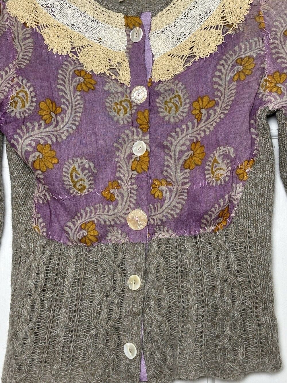 Free People Cardigan Gray Wool Women XS Purple Patches Crochet Lace Button Boho - Picture 3 of 10